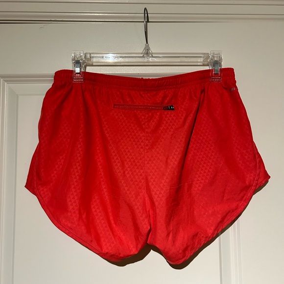 NIKE running shorts - Picture 2 of 3